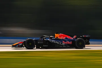 Red Bull sondaria Ferrari por joia caso Verstappen saia