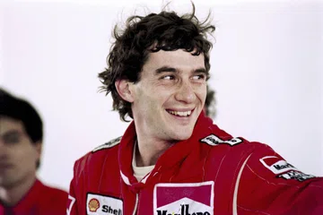 Ayrton Senna é reconhecido como Herói da Pátria