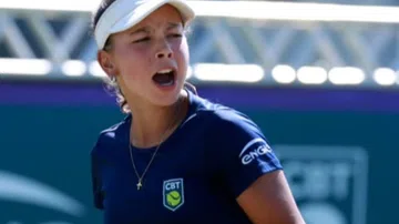 Duda Gomes avança nas semifinais de Wimbledon sub 14